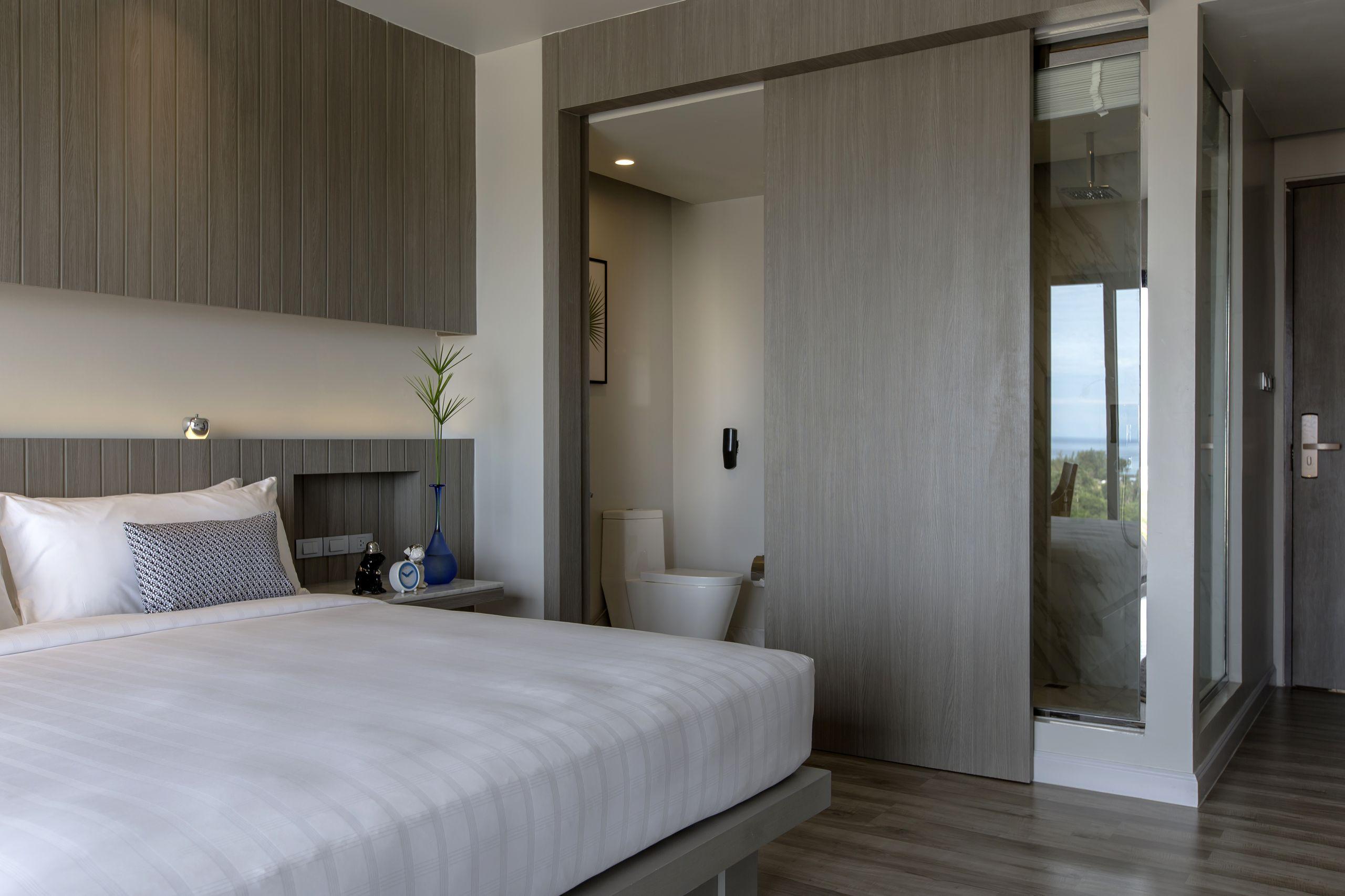 Hotel IKON Phuket - SHA Plus Karon Exterior foto